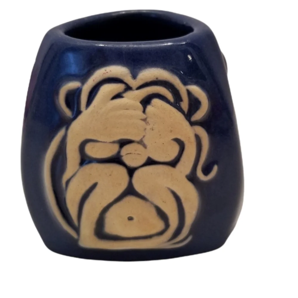 Vintage C.P.N.P. blue ceramic 3 wise monkeys hear speak, see, no evil vase cup